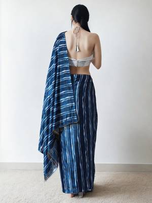 Navy blue striped saree with blouse piece 2