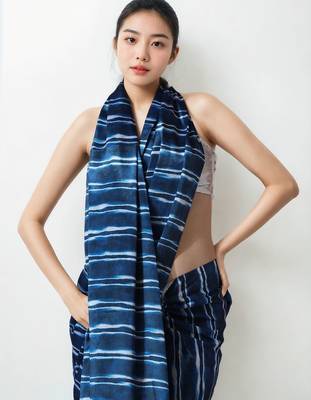 Navy blue striped saree with blouse piece 3