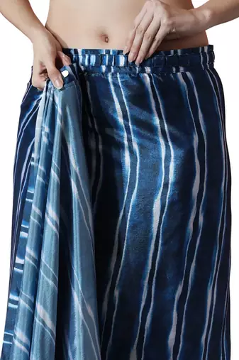 Navy blue striped saree with blouse piece