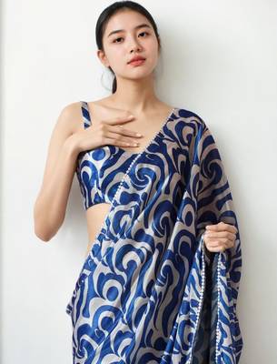 White abstract printed ready to wear saree 4