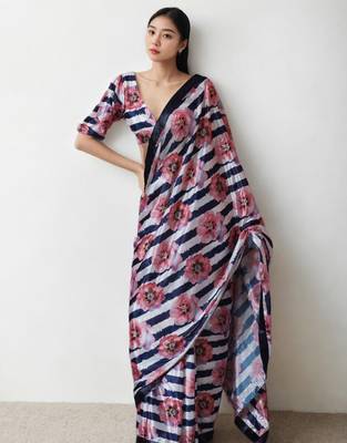 Pink floral print saree with unstitched blouse piece 1