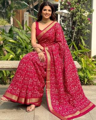 Maroon printed woven cotton sarees 4