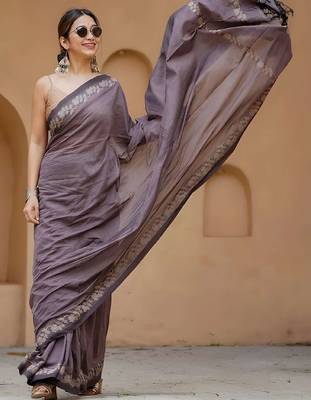 Purple woven design linen blend saree 1