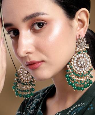 Gold-plated kundan pearl classic drop earrings 1