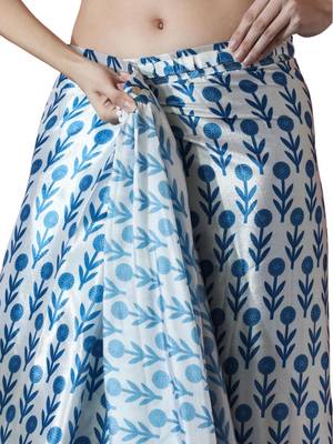 White floral poly chiffon saree 4