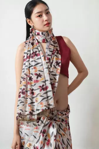 White floral poly chiffon saree