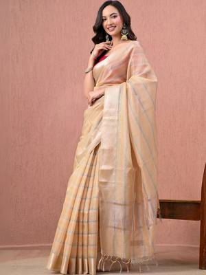 Beige woven design pure cotton handloom saree 2