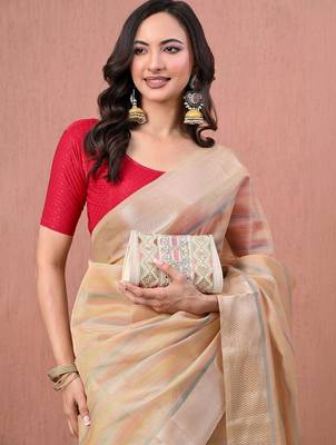 Beige woven design pure cotton handloom saree 4