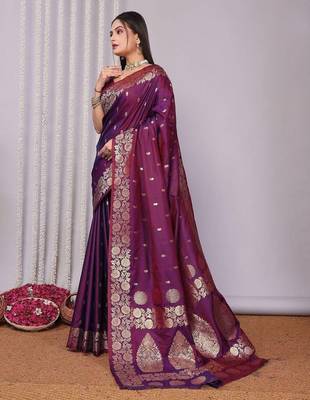 Purple woven design zari designer banarasi saree 3