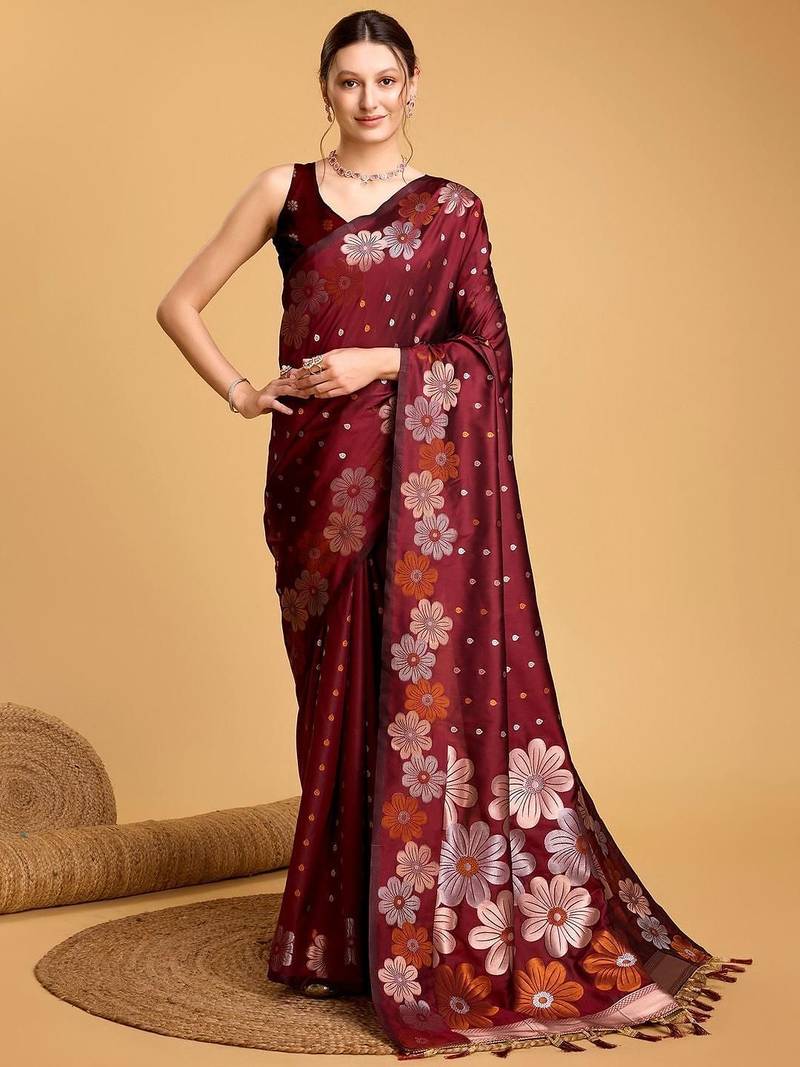 Maroon soft silk saree with unstitched blouse piece