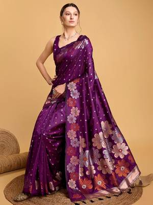 Purple woven design zari banarasi saree 4