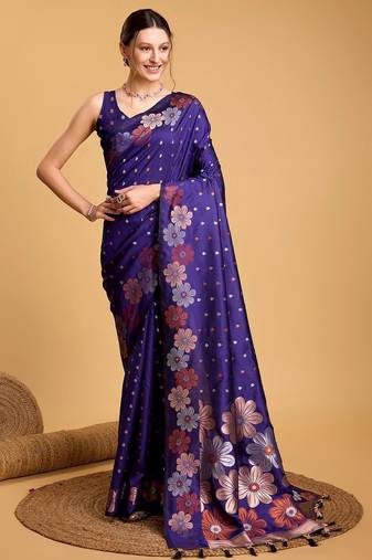 Blue women  saree with unstitched blouse piece