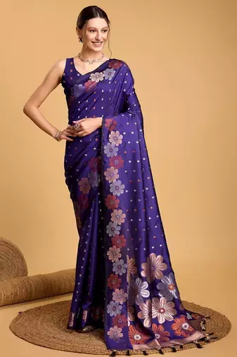 Blue women  saree with unstitched blouse piece