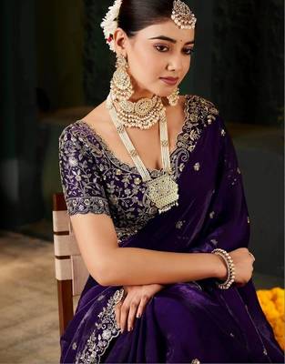 Purple embroidered silk blend heavy work saree 3
