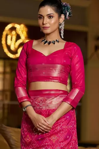 Pink woven design zari silk blend designer patola saree