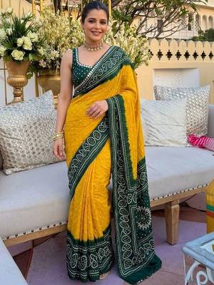 Yellow bandhani mirror work pure georgette leheriya saree 3