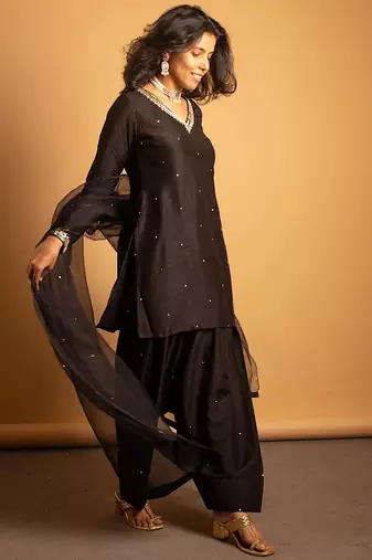 Black embroidered dupion silk kurta set