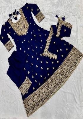 Women's navy blue embroidered  anarkali kurta set with pant and dupatta 4