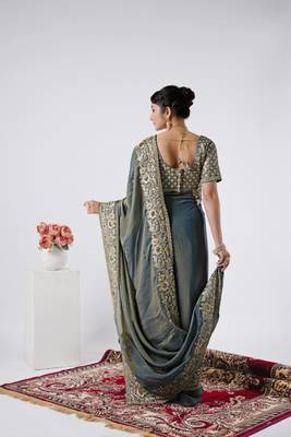 bollywood mor heavily encrusted sequin border shimmer saree with unstitched blouse 4