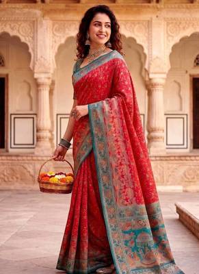 Red Color Kashmiri Thread Wooven Work Silk Blend Saree 3