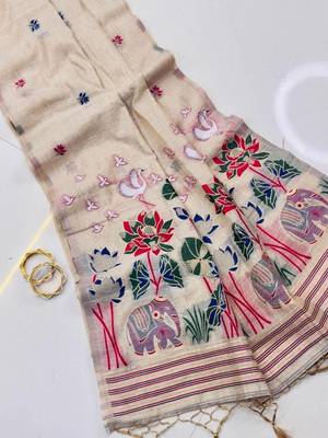 Cream Elephant And Floral Weaving Pallu Cotton Saree 4