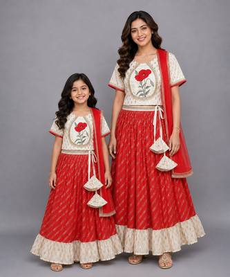 Mother daughter off white embroidered chanderi lehenga set 1