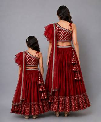Mother daughter maroon chanderi off shoulder lehenga set 2