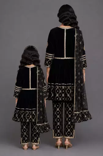 Mother daughter black embroidered velvet kurta set