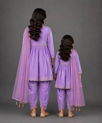 Mother daughter purple velvet kurta set 2