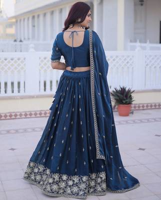 Royal Navy Blue Zari Embroidery Silk Wedding Wear Lehenga Choli 4