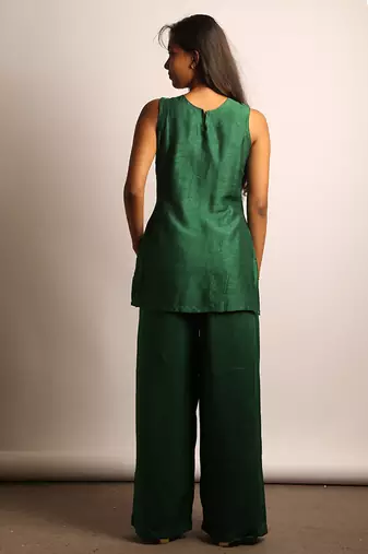 Green embroidered raw silk co ord set