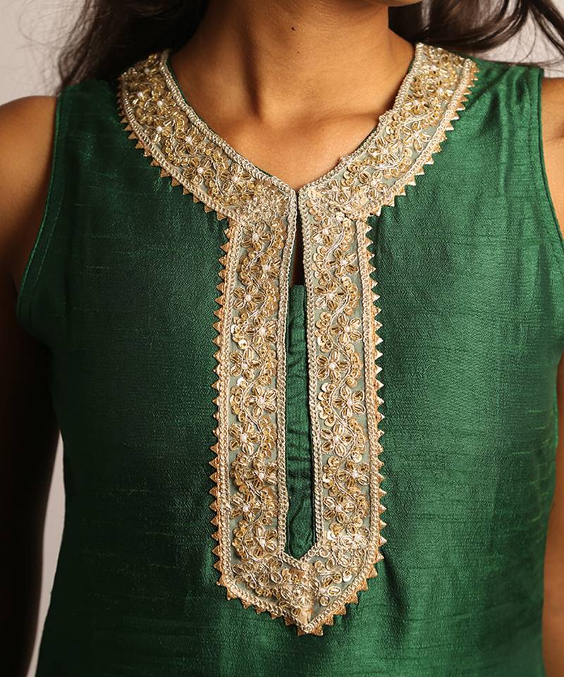 Green embroidered raw silk co ord set