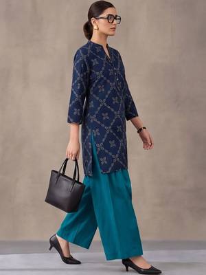 women printed regular cotton kurta with patiala 3