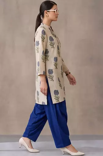 women floral printed regular cotton kurta with patiala