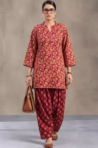 women floral printed regular cotton kurta with patiala