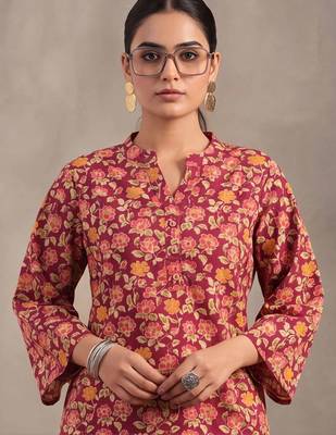 women floral printed regular cotton kurta with patiala 6