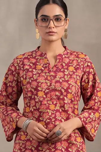 women floral printed regular cotton kurta with patiala