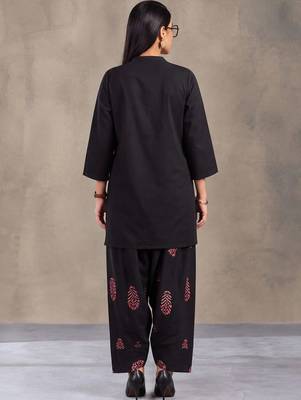women ethnic motifs regular cotton kurta with patiala 2