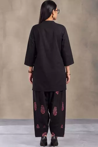 women ethnic motifs regular cotton kurta with patiala