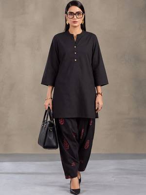 women ethnic motifs regular cotton kurta with patiala 5