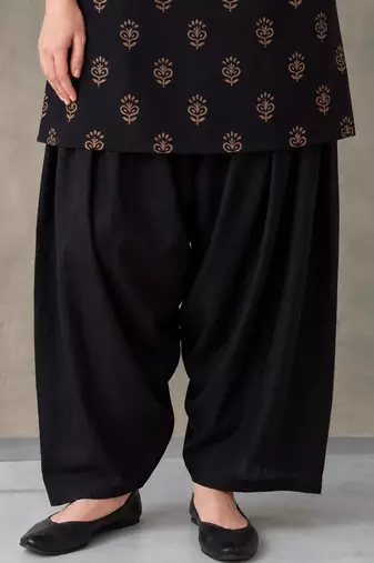 women ethnic motifs printed regular cotton kurta with patiala