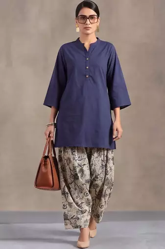 women ethnic motifs regular cotton kurta with harem pants