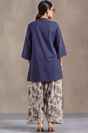 women ethnic motifs regular cotton kurta with harem pants