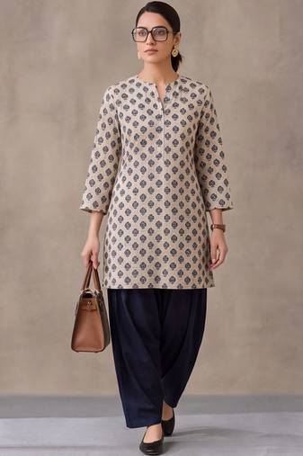women ethnic motifs printed regular cotton kurta with patiala