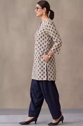women ethnic motifs printed regular cotton kurta with patiala
