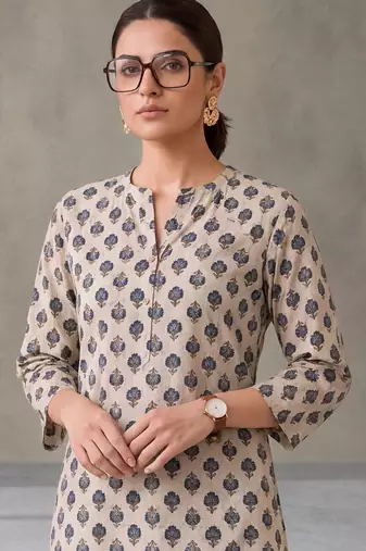 women ethnic motifs printed regular cotton kurta with patiala
