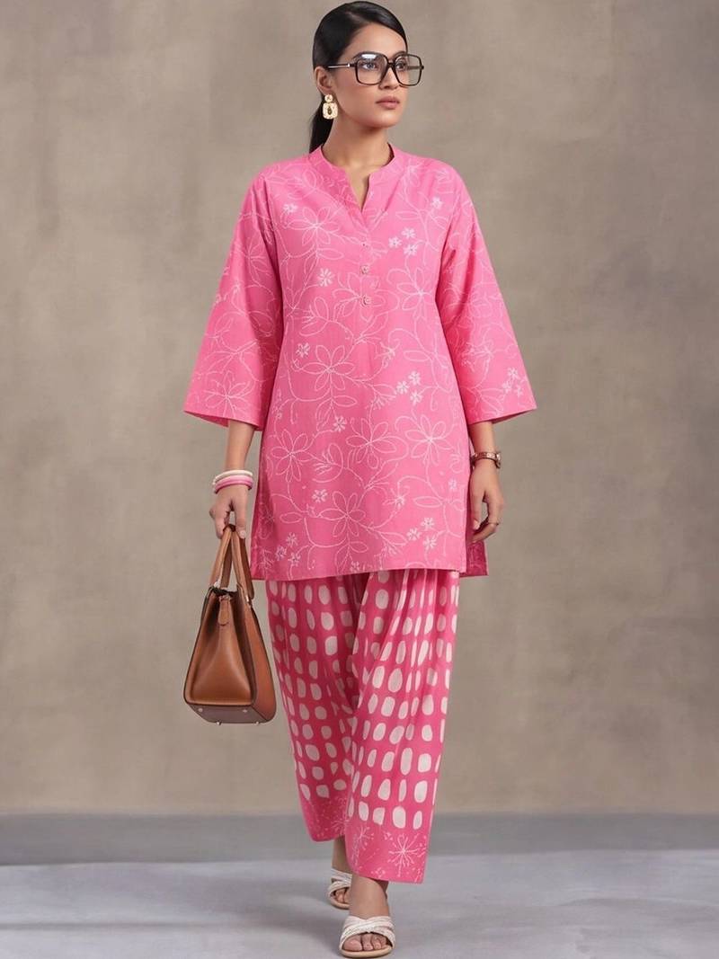 women floral printed regular cotton kurta with patiala