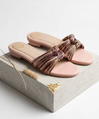 Pink knot artificial leather sliders 2