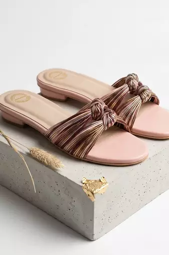 Pink knot artificial leather sliders