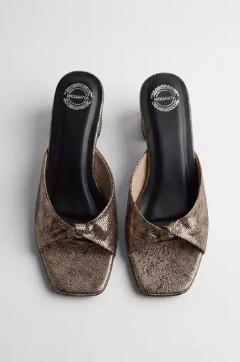 Gold knot artificial leather heels